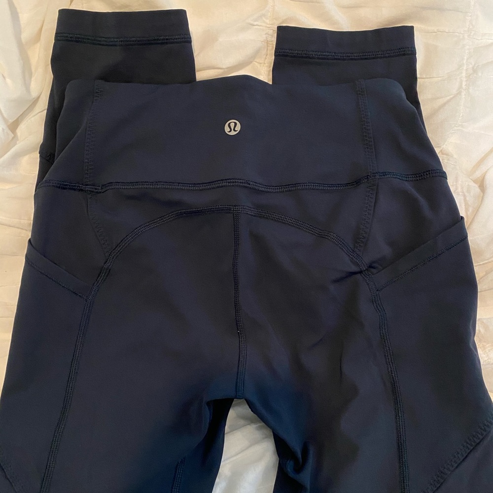 Navy lululemon leggings